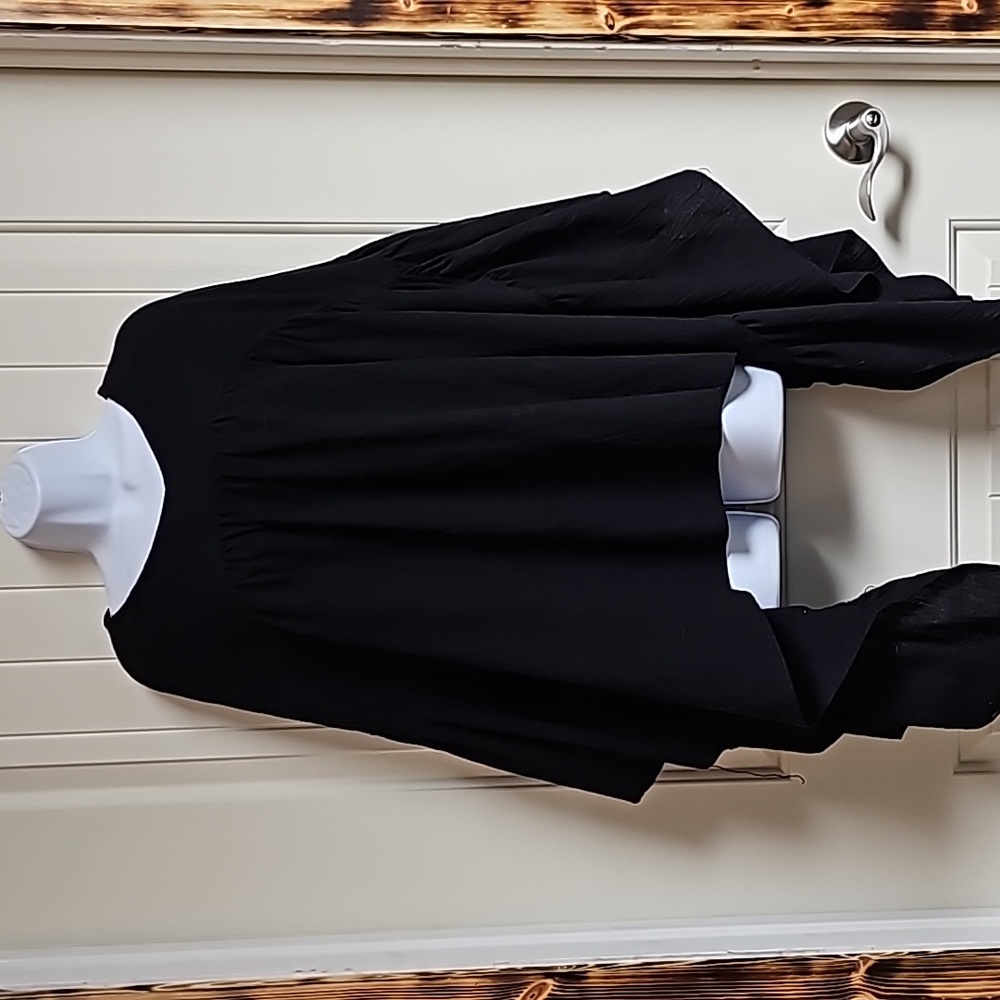NWT L&B Black Short Sleeve Boho Blouse Size Large - Picture 2 of 7